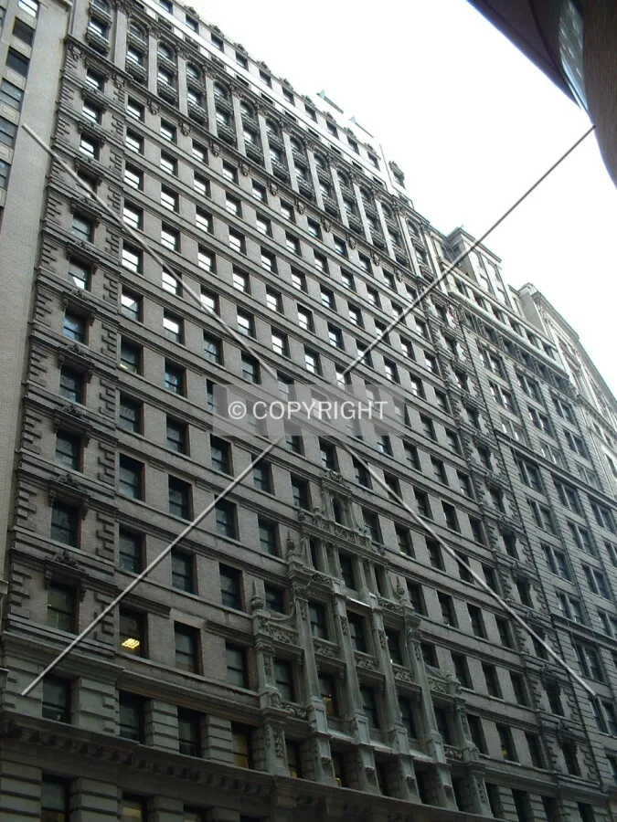 Photo 796-751-710