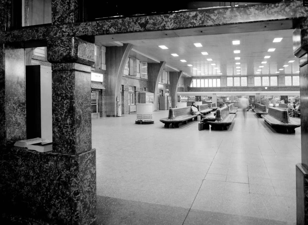 Passenger waiting room