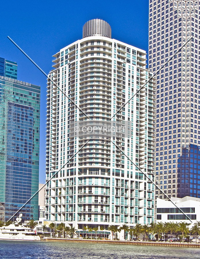 Met 1, Miami, Florida, U.S.A.