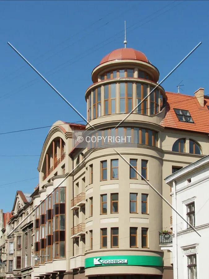 Looking from Valova Street