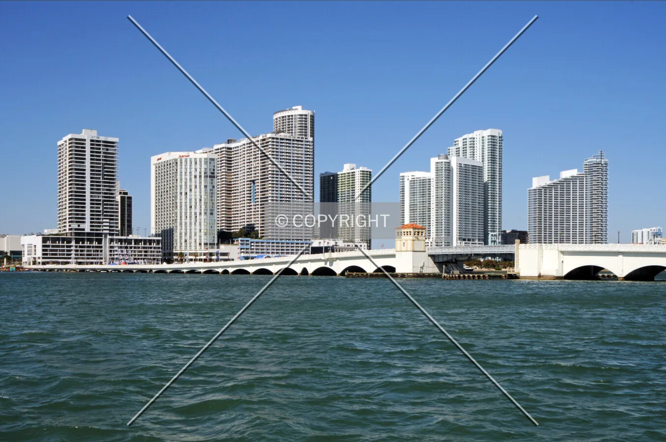 Photo 080-119-996