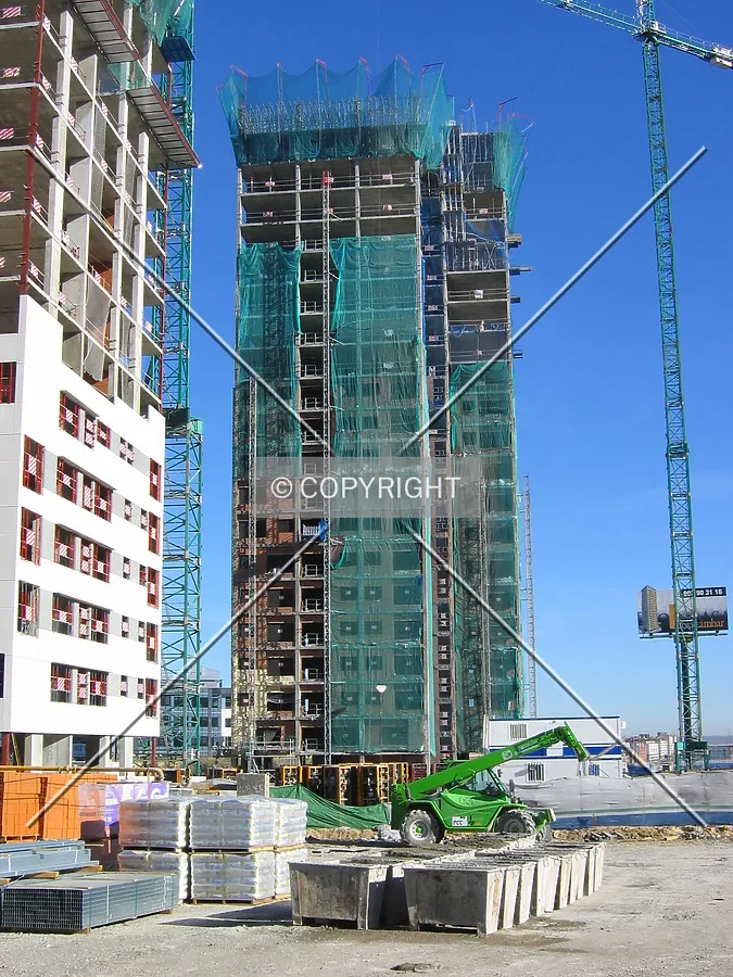 Full-height view