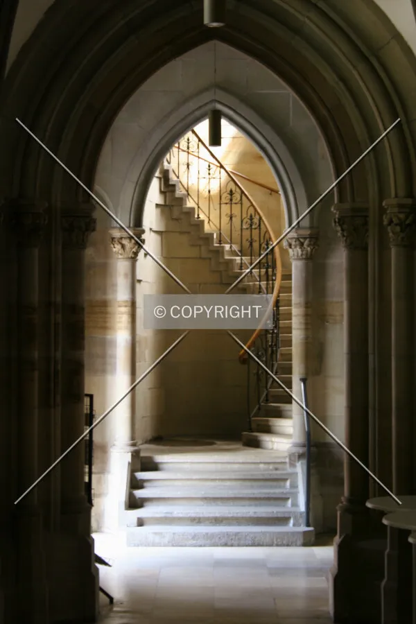 Looking across the vestibule from the northwest stairwell to the northeast