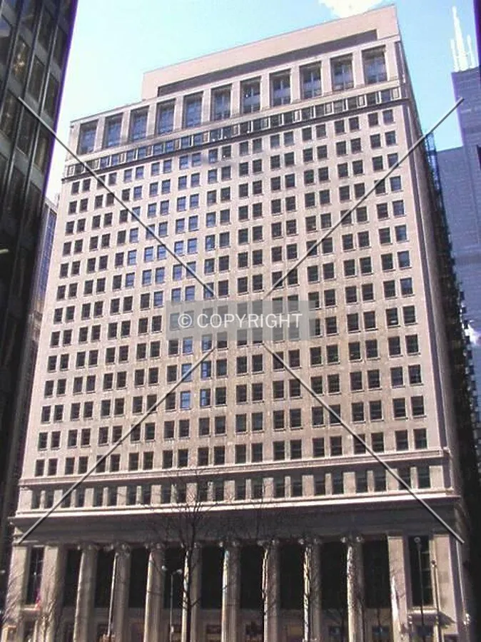 East facade from Federal Center Plaza