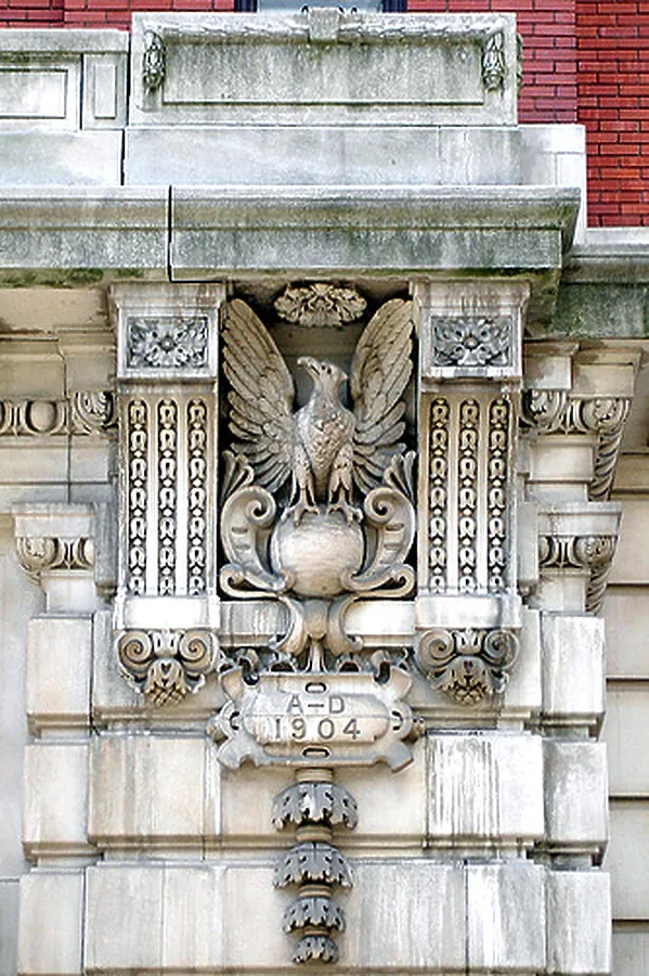 Facade detail on 2nd Street