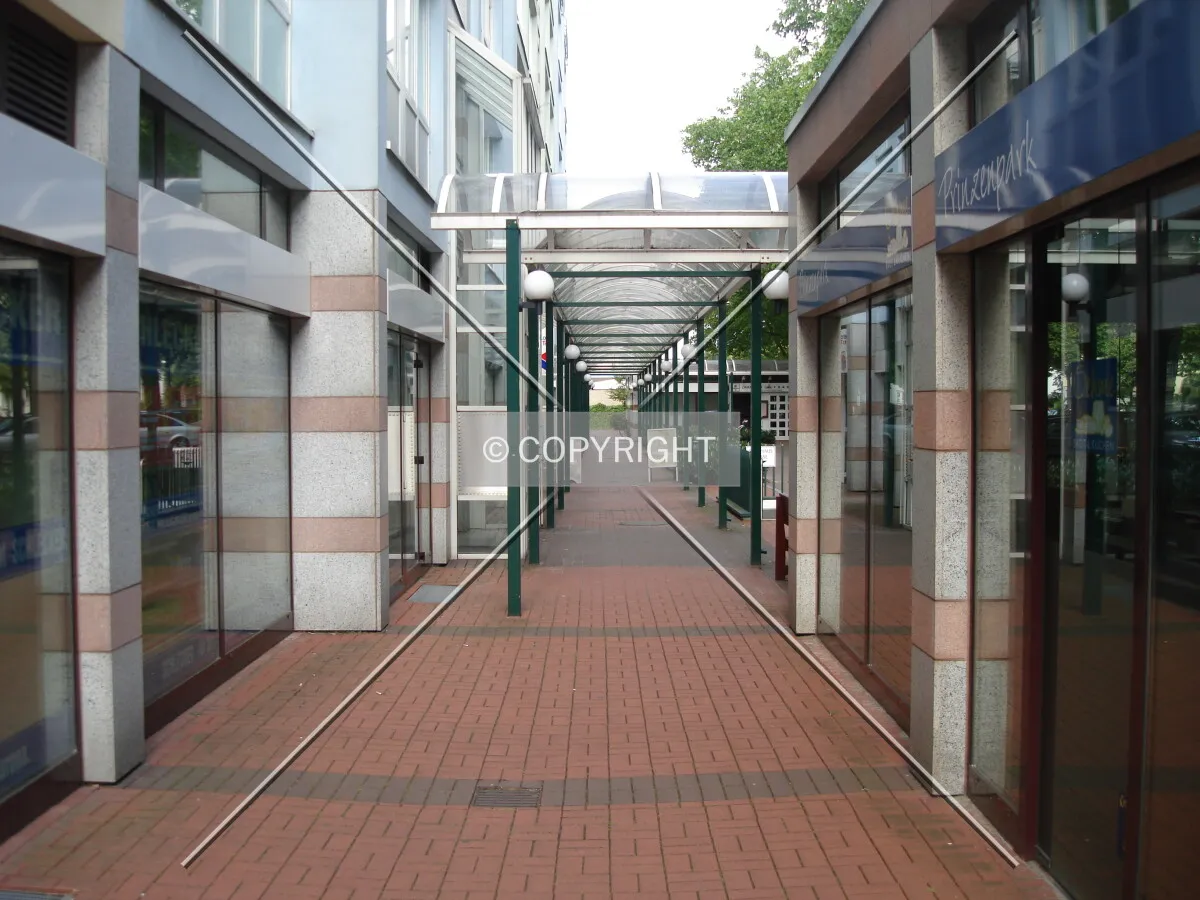 Shopping arcade