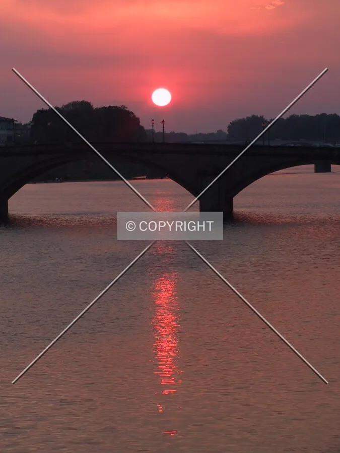 Sunset over the Arno