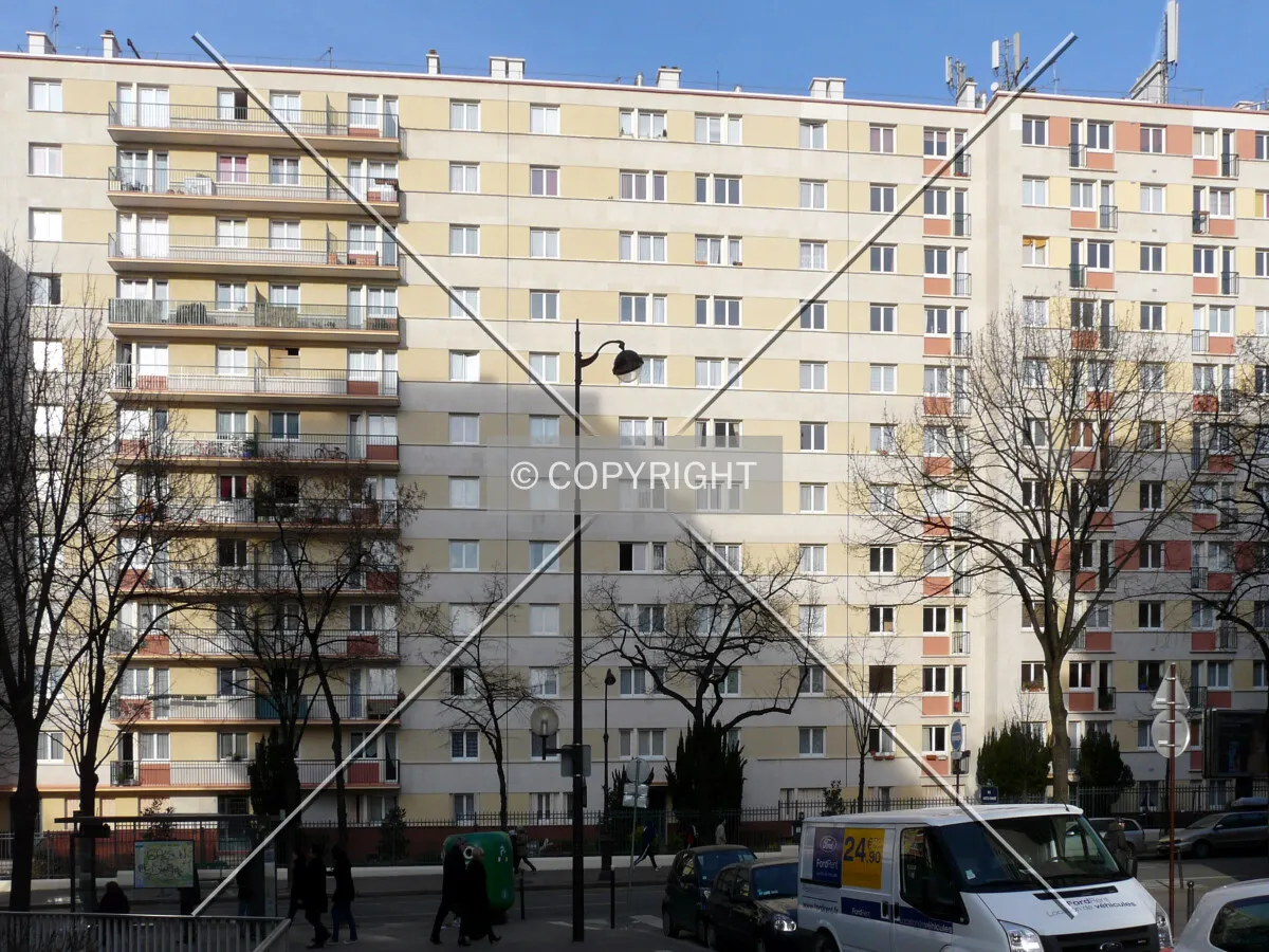 South view from Rue Santos-Dumont