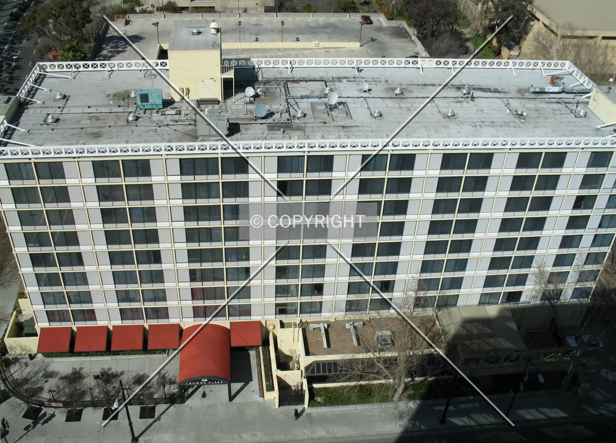Top of the building and south side seen from Hilton Hotel across West San Carlos Street