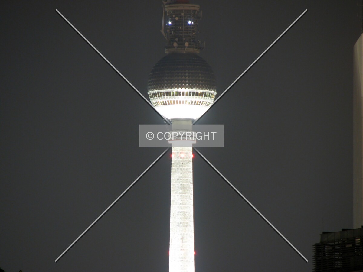 Night view from WilhelmStrasse on Spree