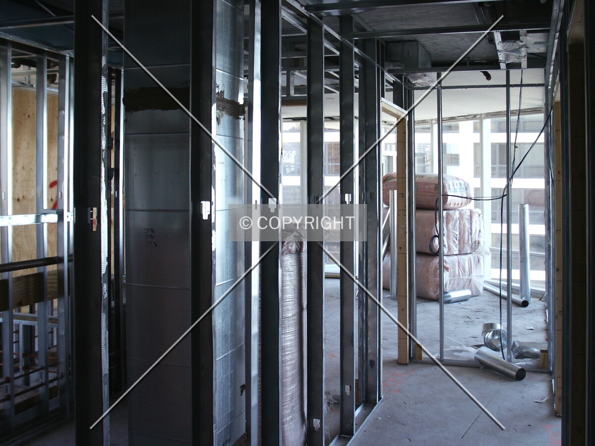 Aluminum wall supports on the eastern part of the 21st floor