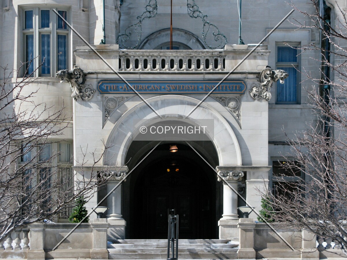 Main entrance from Park Avenue