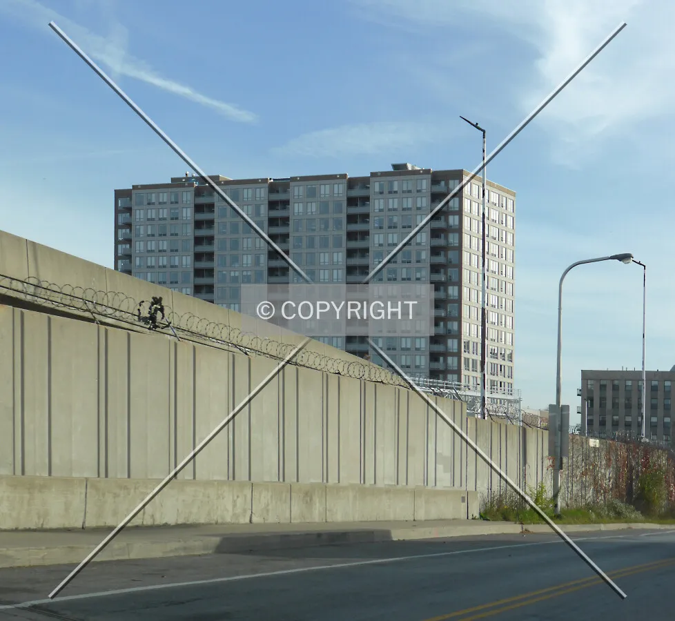 Photo 080-825-529