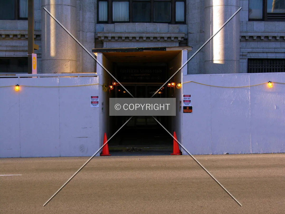 Entrance off 2nd Avenue North