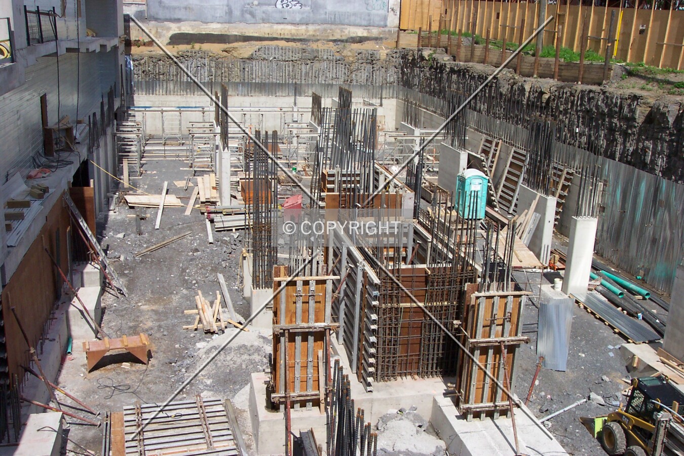 Starting construction of the support pillars