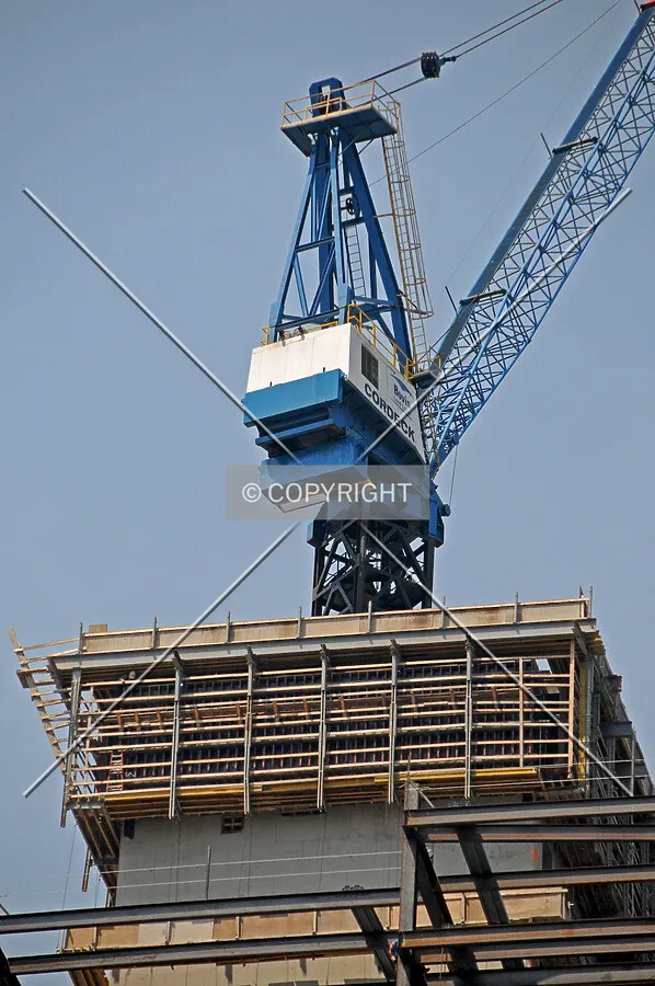 Formwork and tower crane atop the core