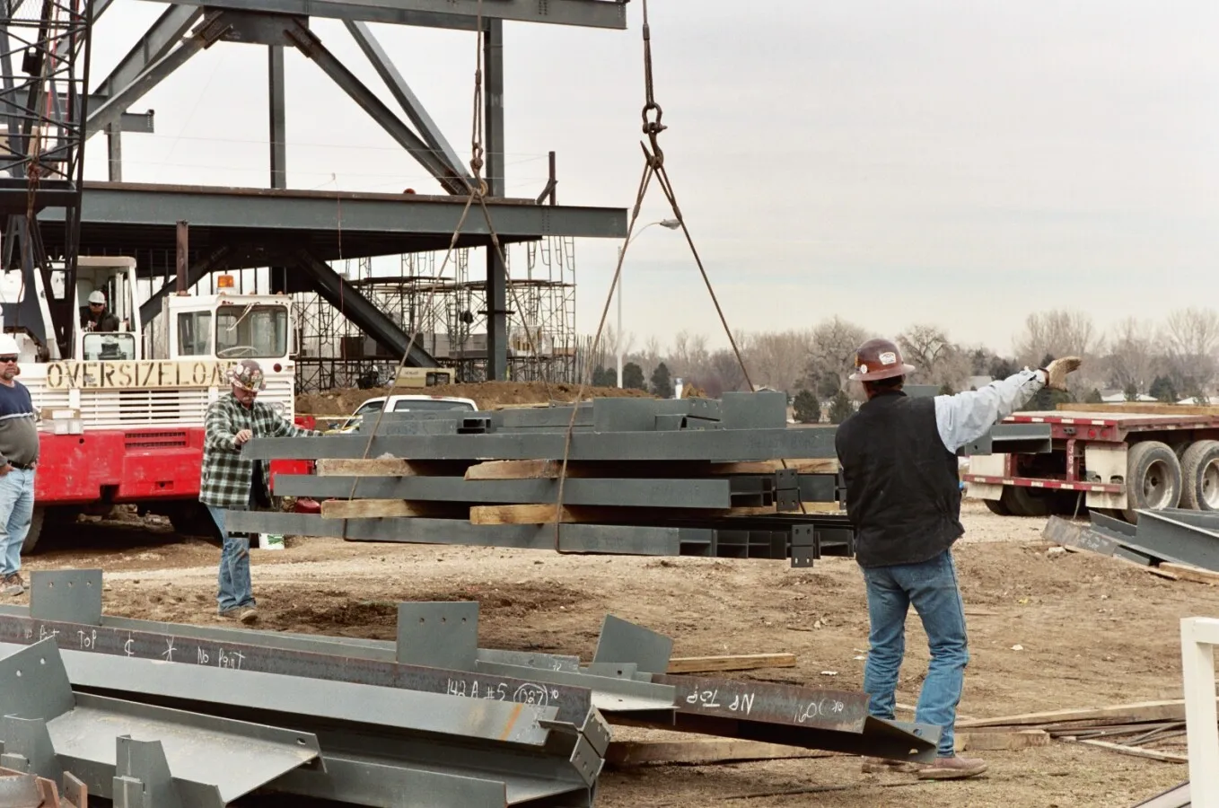 Landing beams in the staging area