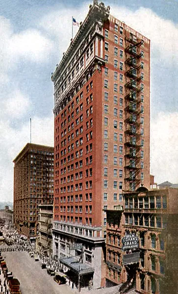 City Hall Square Building