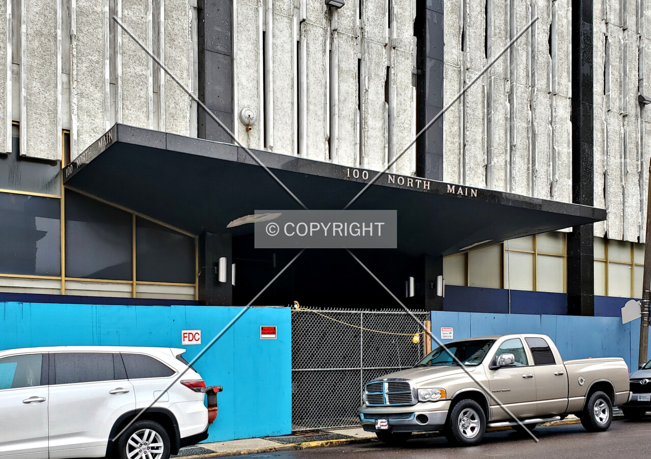 Main entrance; March 18, 2020
