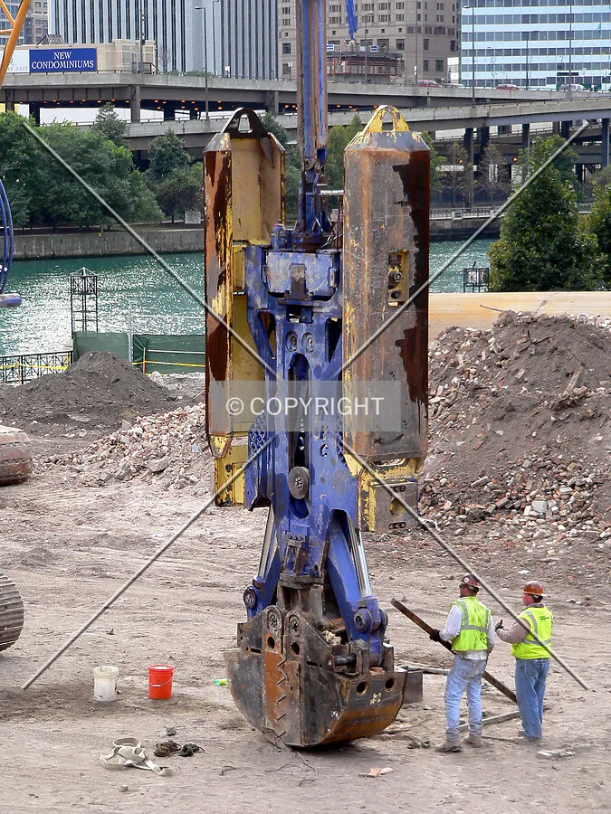 Working on the slurry wall excavator attachment