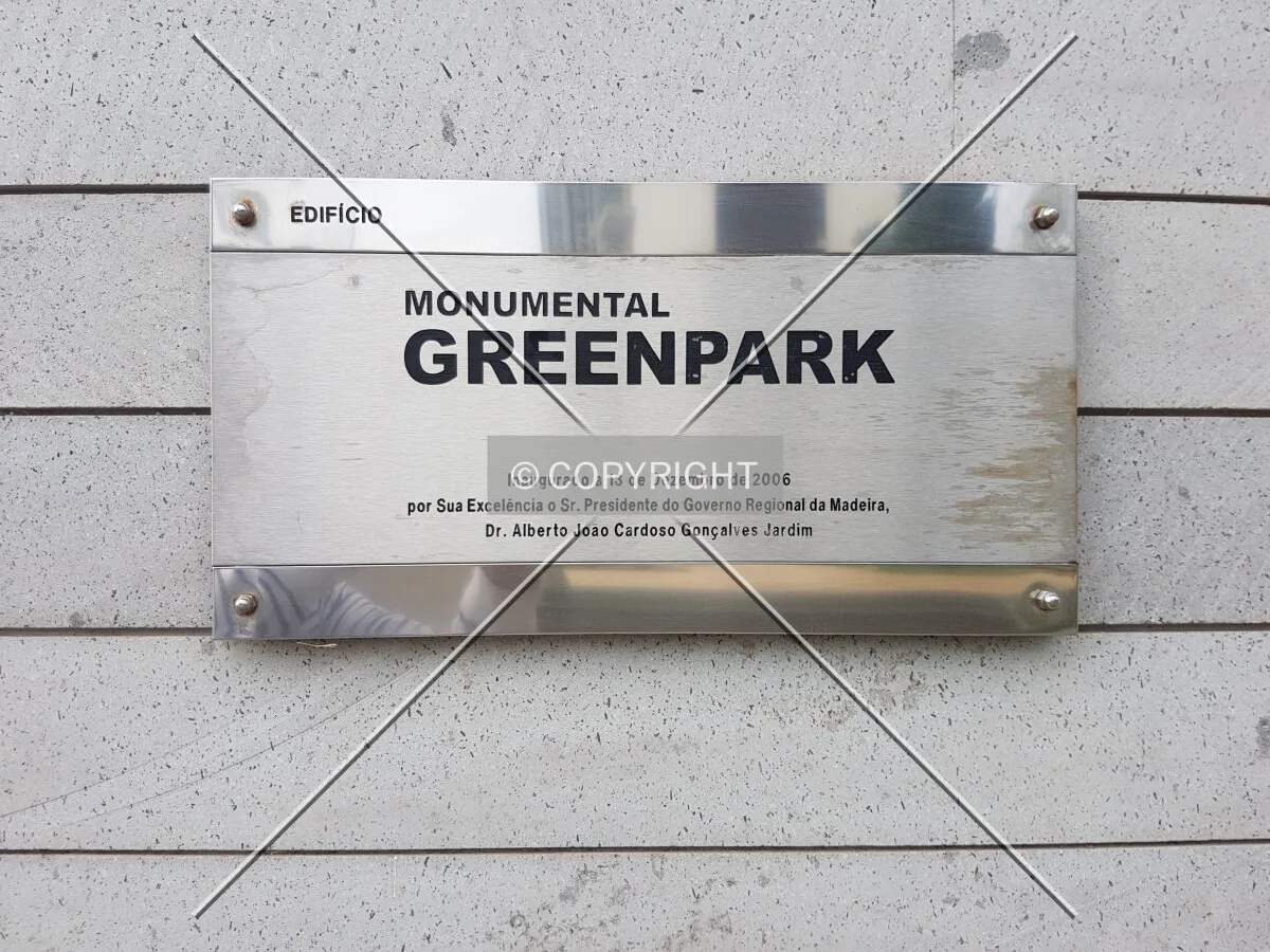 Sign showing construction details such as the year built
