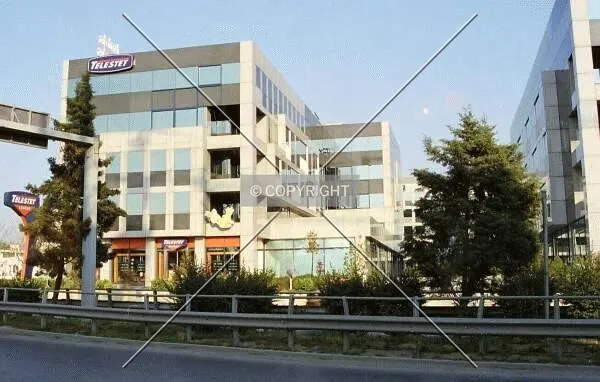 Street level view of the building from Kifissias Avenue