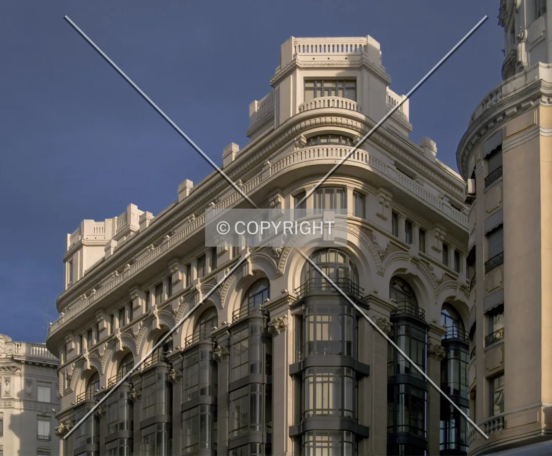 Top floors as seen from the northwest