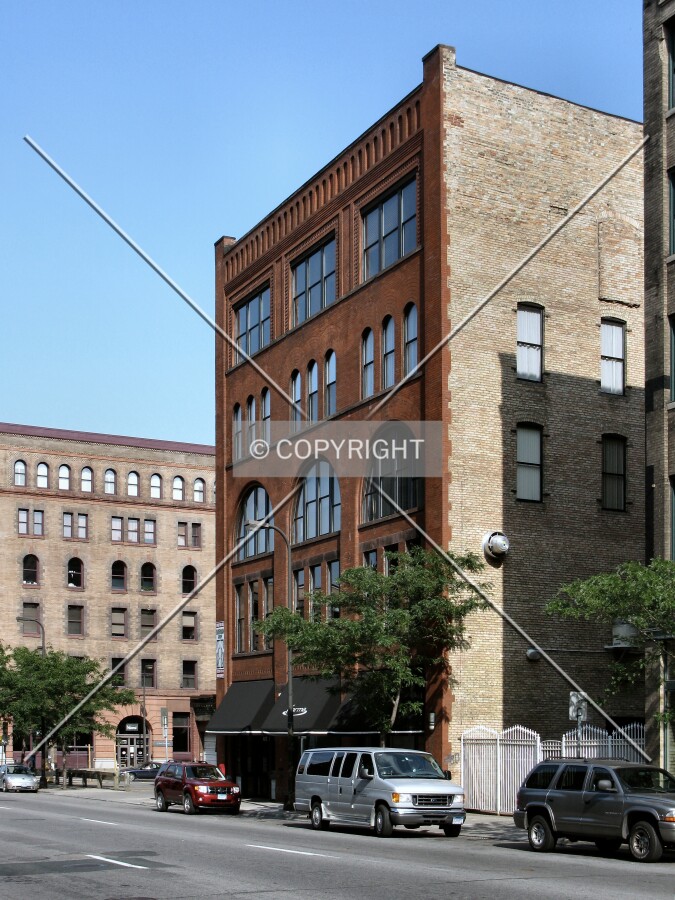 View to the east across 1st Avenue North