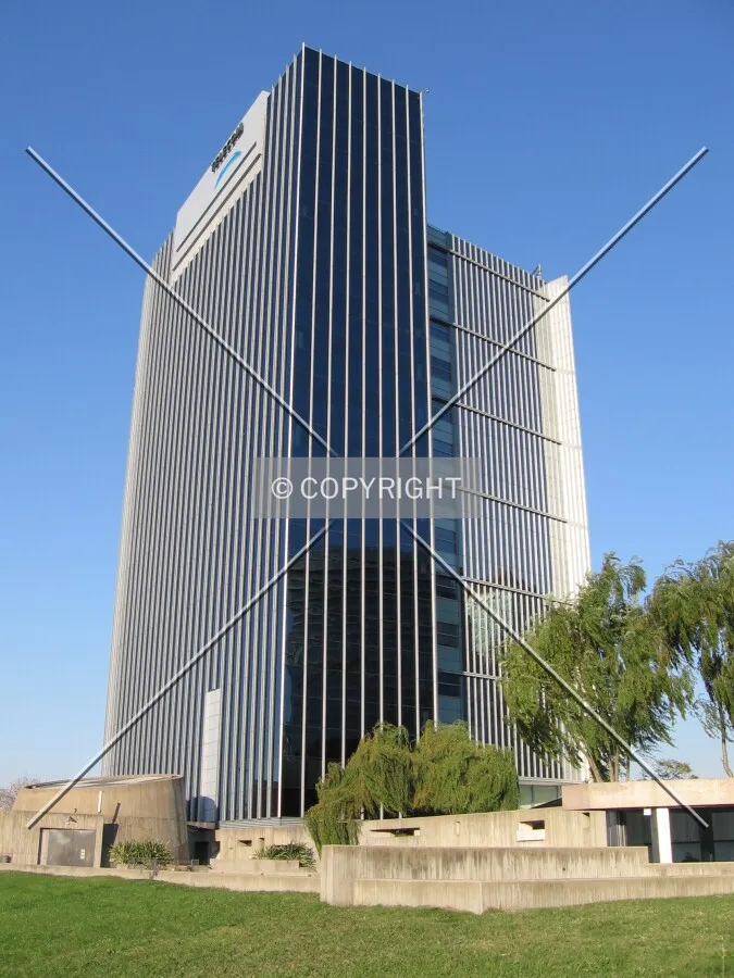 Full-height view