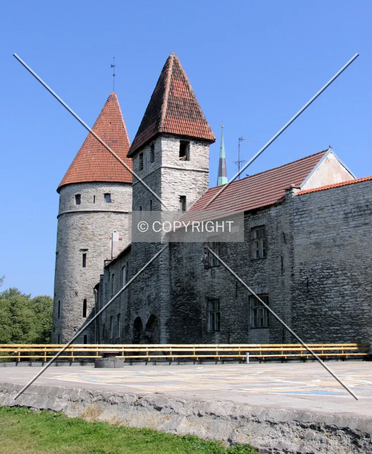 Tallinn town wall
