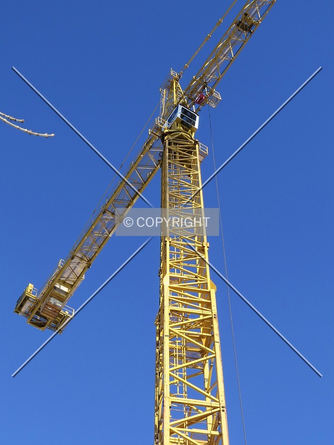Looking up the newly-erected tower crane from West 14th Street