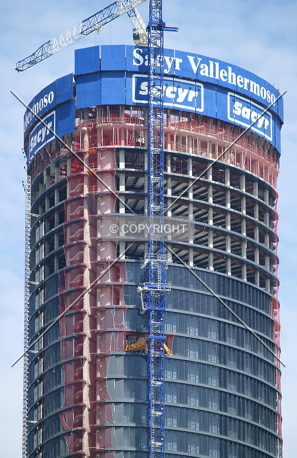 Top floors seen from the southeast