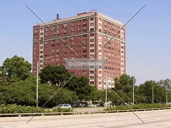Photo 818-219-747