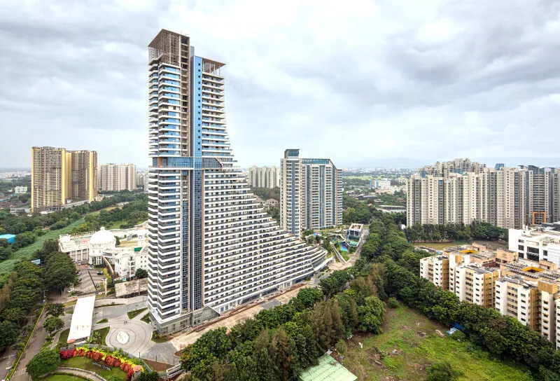 Amanora Gateway Towers 1