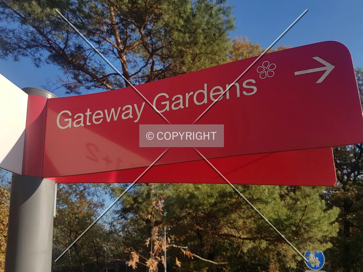 Gateway Gardens street sign