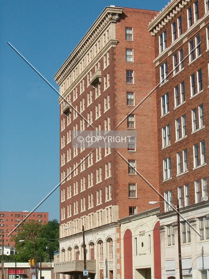 View looking south on Montgomery Street
