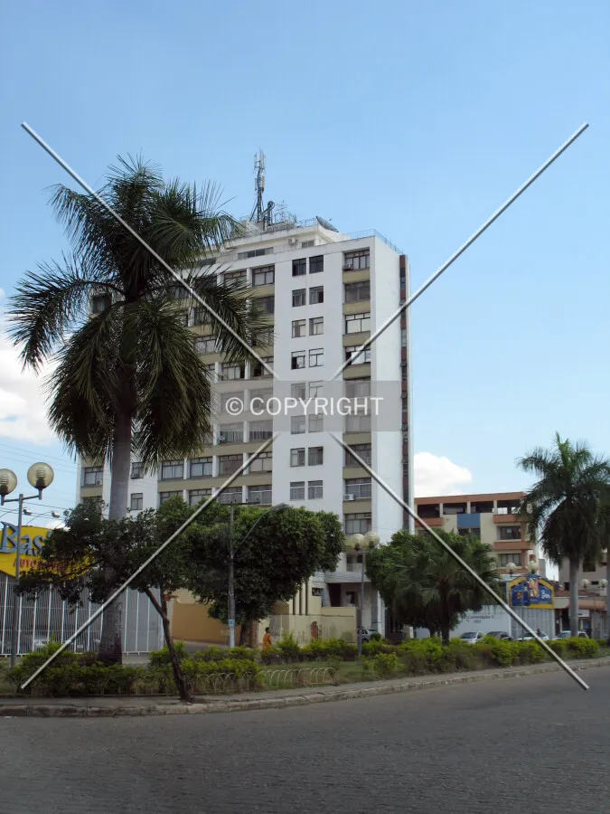 Seen from Avenida Brasil
