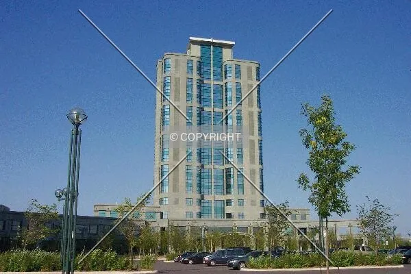 The front entrance and 2 stories of hotel that connect to Blackwood Business Centre Towers A & B