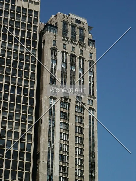 Photo 820-590-635