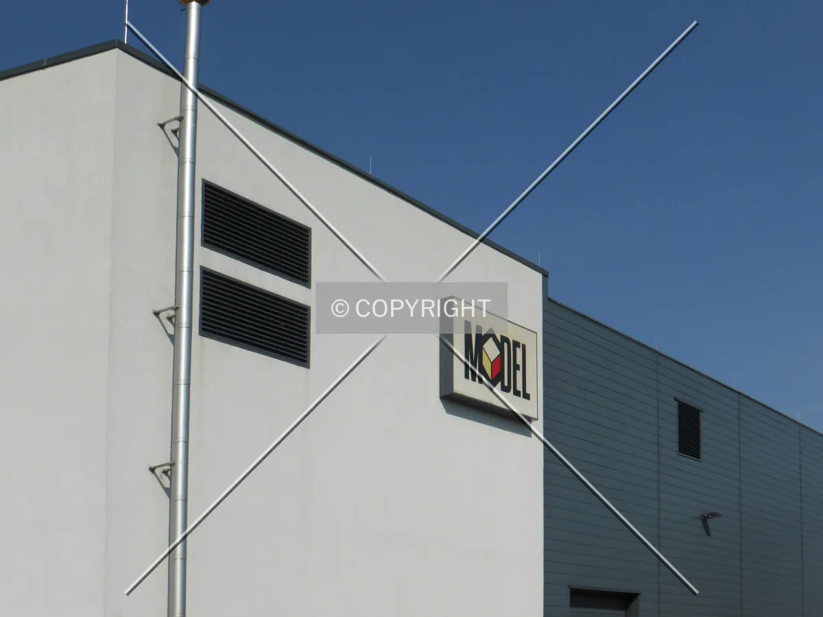Photo 082-156-045