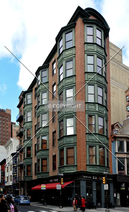 View from the southeast at Sansom and 13th Streets
