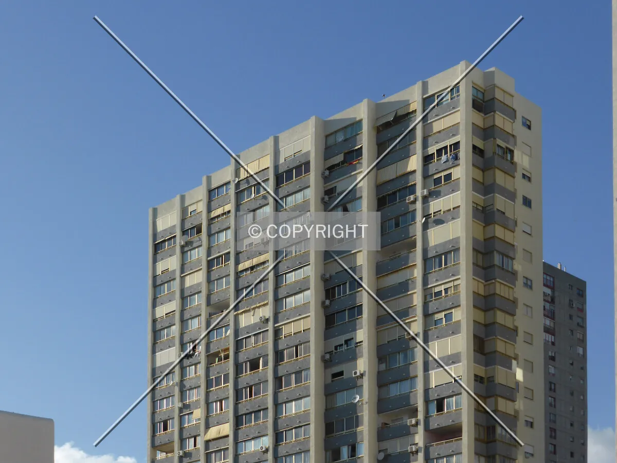 Photo 824-708-072