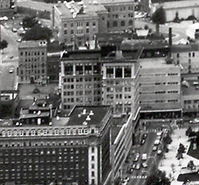 Photo 824-960-137