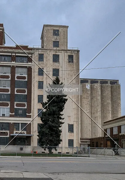 Photo 824-975-878