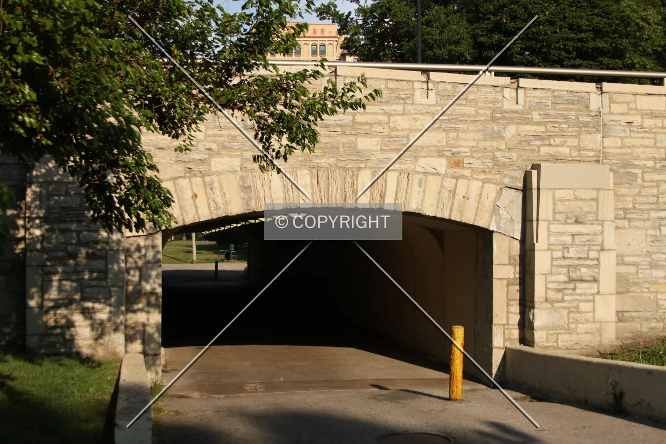 Photo 825-720-993