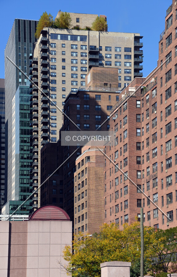 View from the southeast along 40th Street from 1st Avenue