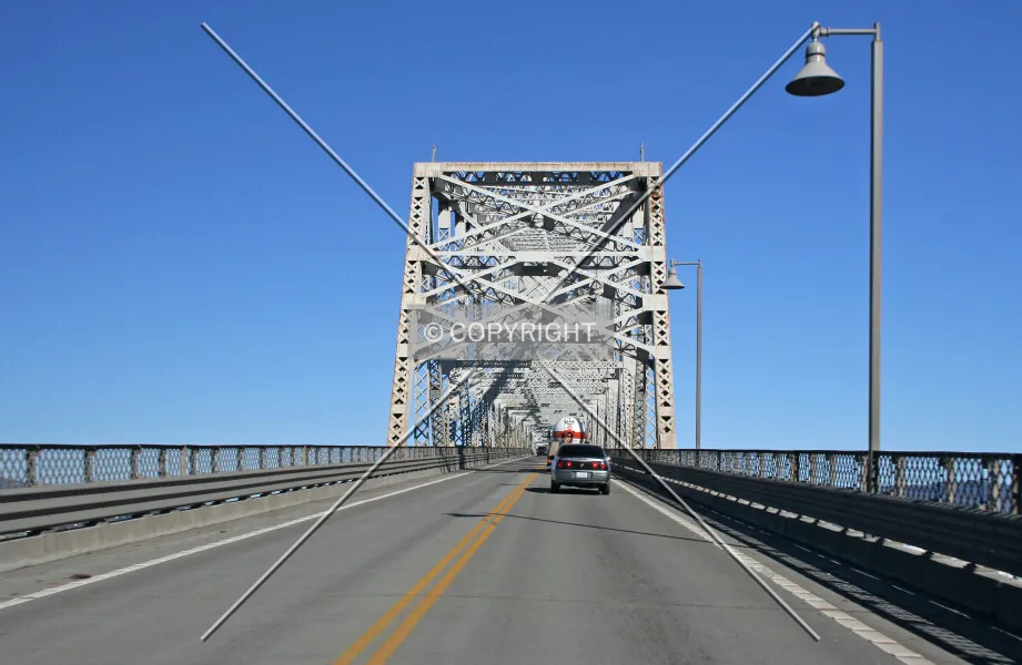 Lewis and Clark Bridge
