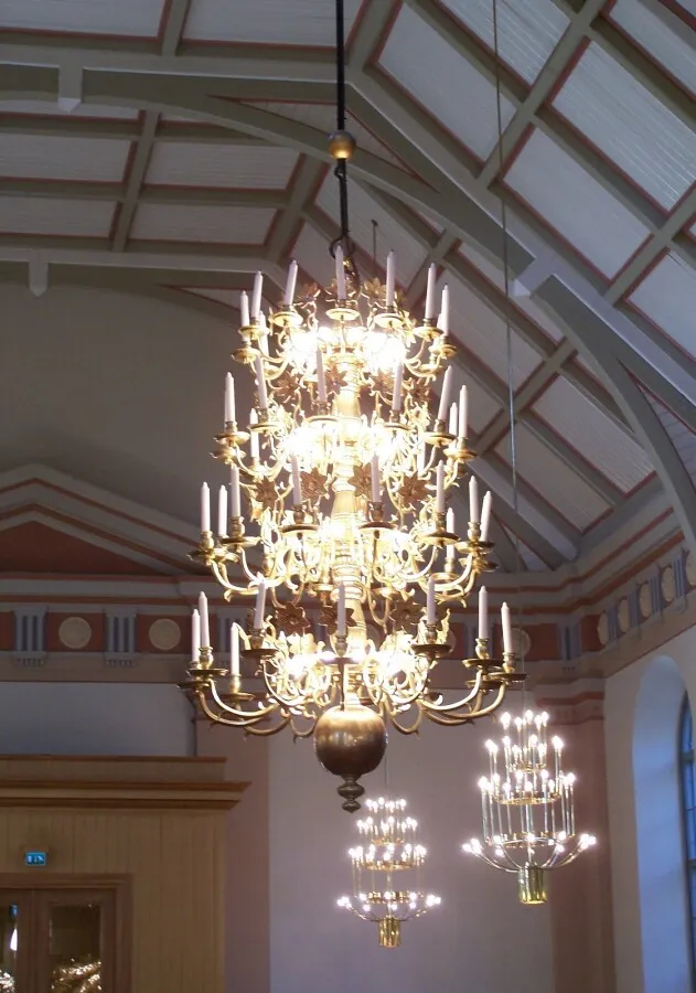 Chandelier in detail