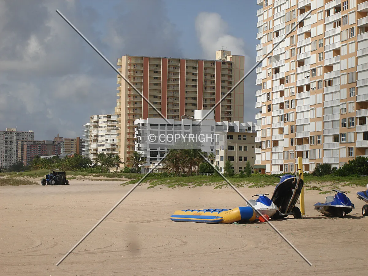 Photo 829-125-203