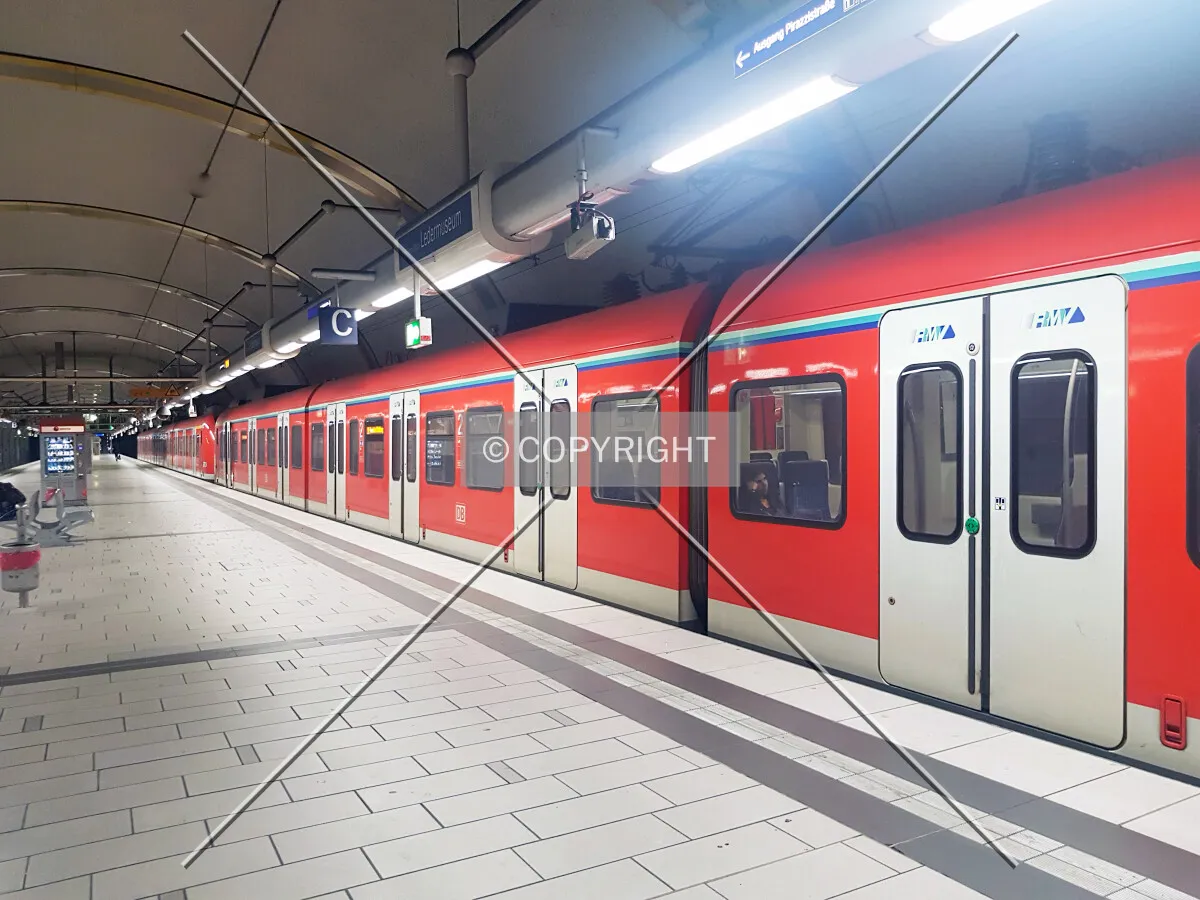S-Bahn Ledermuseum